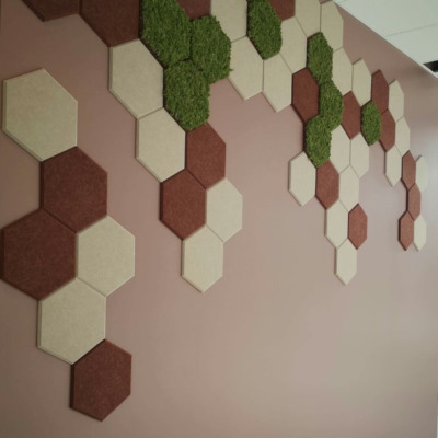 Vegg med hexagon fliser
