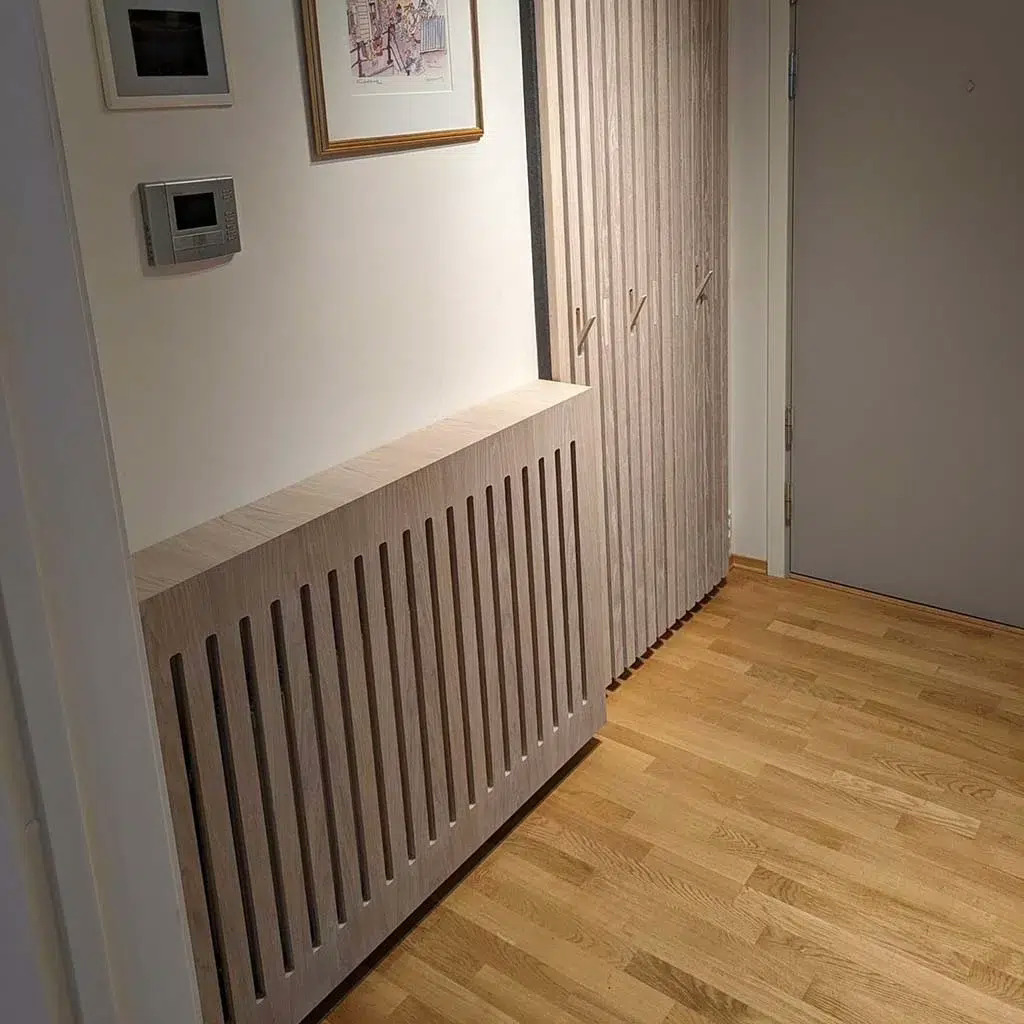 Skreddersydd radiatorskjuler